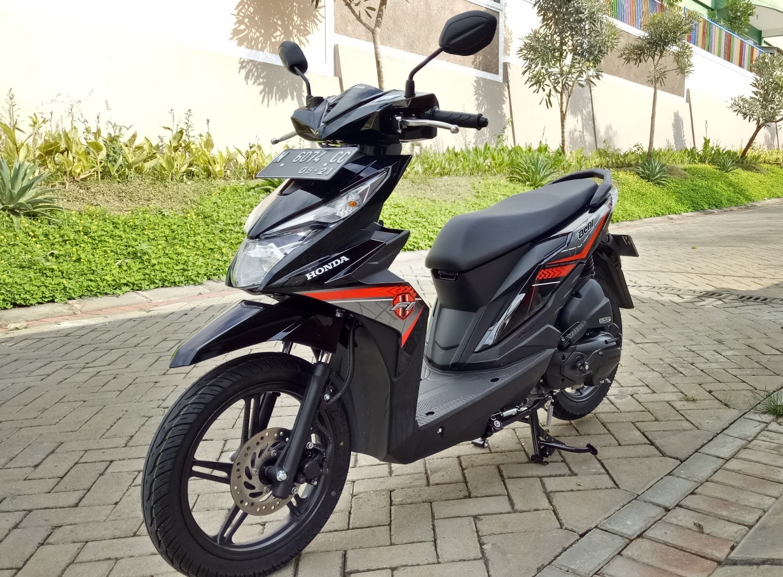 Tips Berkendara Hemat BBM ala Motor Honda: Jagoan Irit di Jalanan